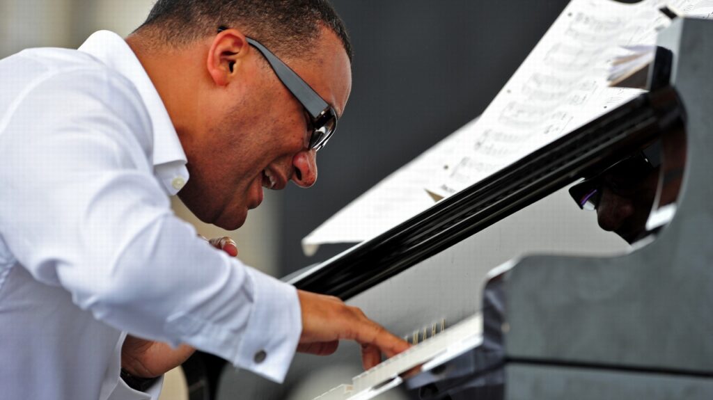 Gonzalo Rubalcaba / Ambargo delen yetenek