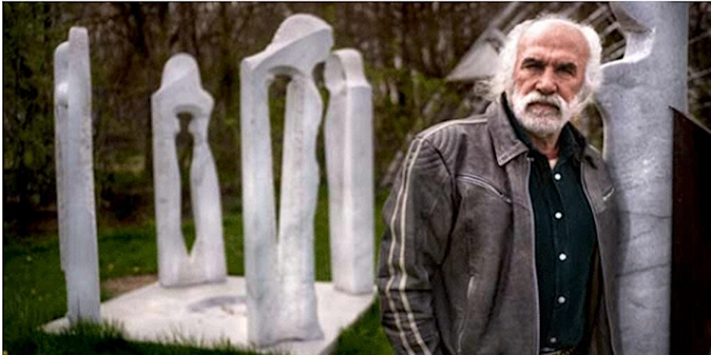 Mehmet Aksoy / Her heykelin bir müziği vardır
