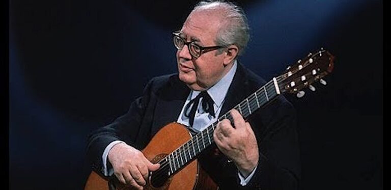 Andres Segovia / Bach’ın eserleri marş gibi çalınmaz